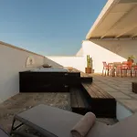 Exclusive 2bds Palace With Sea-view Terrace And Jacuzzi Tubs אוסטוני