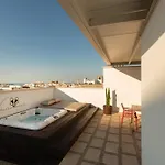 Exclusive 2bds Palace With Sea-view Terrace And Jacuzzi Tubs * אוסטוני