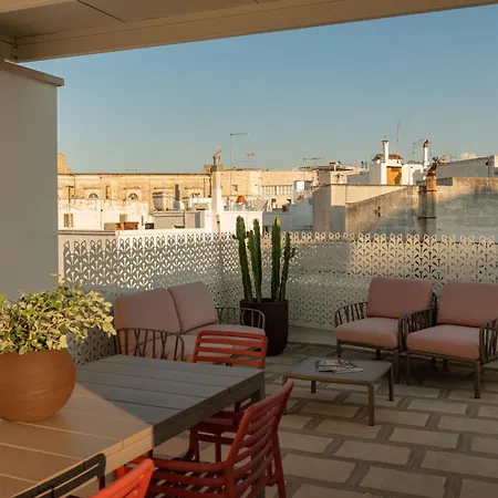 Apartament Exclusive 2bds Palace With Sea-view Terrace And Jacuzzi Tubs *