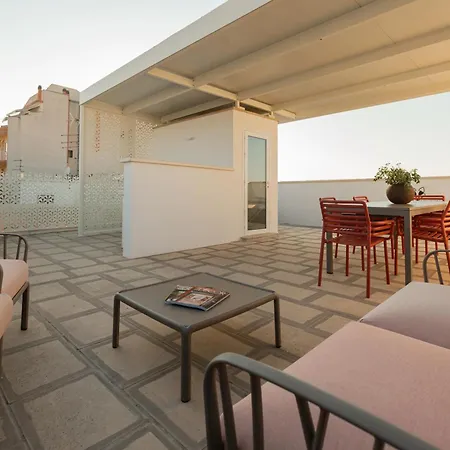 דירה Exclusive 2bds Palace With Sea-view Terrace And Jacuzzi Tubs אוסטוני